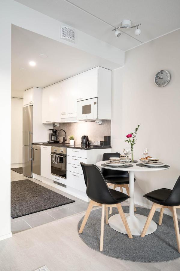 Apartment Near The Train Station, Free Parking &Netflix Куопио Екстериор снимка