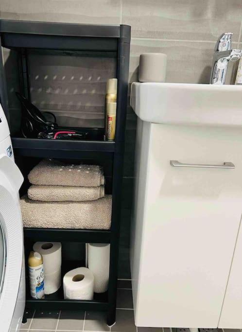 Apartment Near The Train Station, Free Parking &Netflix Куопио Екстериор снимка